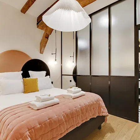 Apartment Sereners - Place Des Vosges *